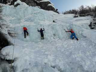 © Cascade de glace - Bonneval Alpin Center