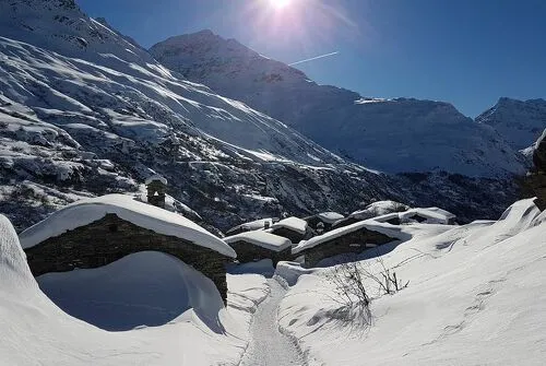 L'Ecot, high altitude village