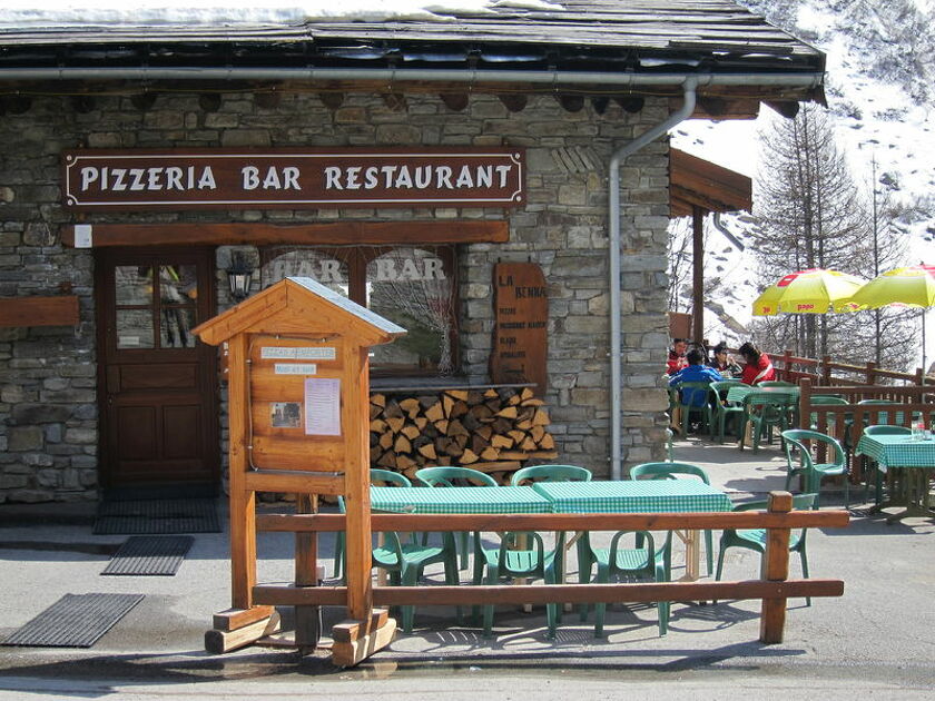 © La Benna, pizzeria à Bonneval sur Arc - D. Sibille