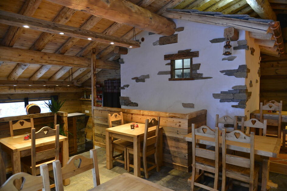 © restaurant-cabane-bonneval-sur-arc - Emeline