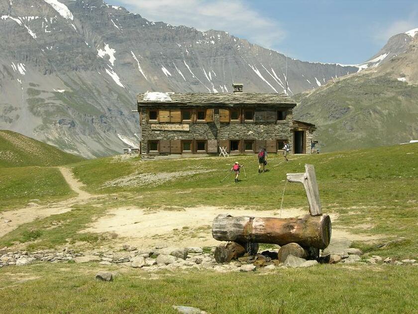 © Refuge porte de Plan du Lac - K.Mandray