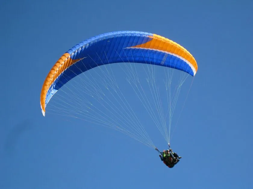 © Bonneval Paragliding - A. Anselmet