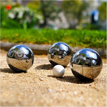 © Tournoi de pétanque et Molkki à Bessans - Pixabay