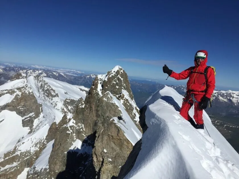 © Projection sur l'asceProjection of the Doigt de Dieu ascent at Bonneval sur Arc - Ass.T.Alpinisme