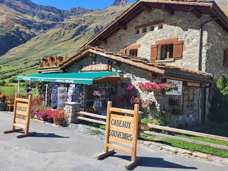 © Magasin Chez Daniel à Bonneval sur Arc - Magasin Chez Daniel