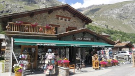 © Magasin Chez Daniel à Bonneval sur Arc - Magasin Chez Daniel