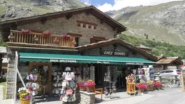 © Magasin Chez Daniel à Bonneval sur Arc - Magasin Chez Daniel