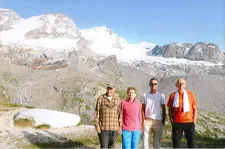 © Régis Anselmet, guide de Haute Montagne à Bonneval sur Arc - ANSELMET .R
