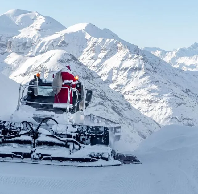 © Santa's arrival - B.Filliol - OTHMV