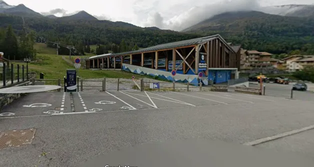 Borne de recharge pour véhicule électrique