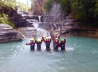 © Canyoning_Bonneval-sur-Arc - Altitude Guides