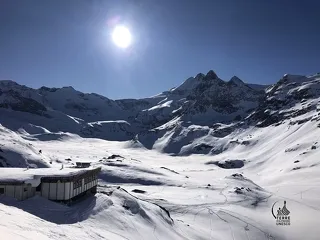 © Trails at the EVETTES_Bessans Shelter - Terre d'Alpinisme