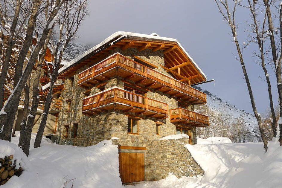 Charrier Henri - Chalet le Bec d'Aigle - apt Le Tchou