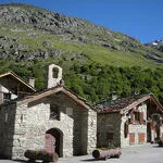 © Cycling up the Col de l'Iseran from Bonneval sur Arc - SavoieMontBlanc-Lecoq